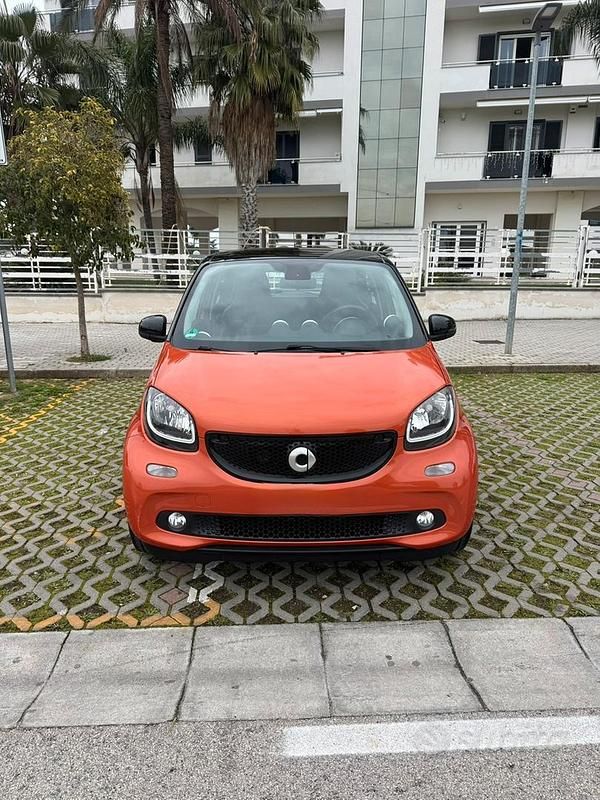 Usata 2014 Smart ForFour Utilitaria | 9000 € - Immagine 1/4