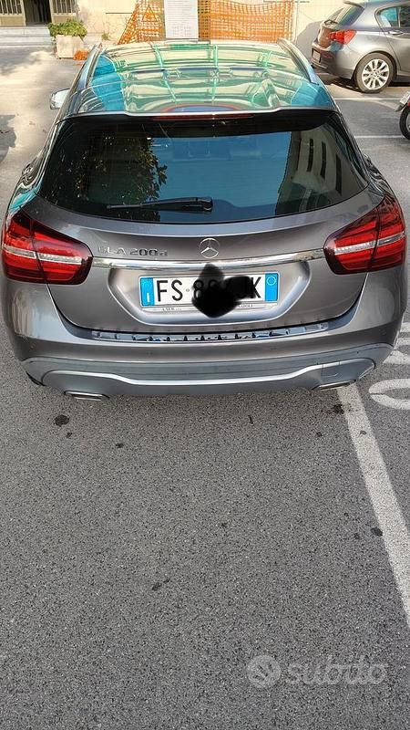 Usata Mercedes GLA200 2019 Grigio SUV