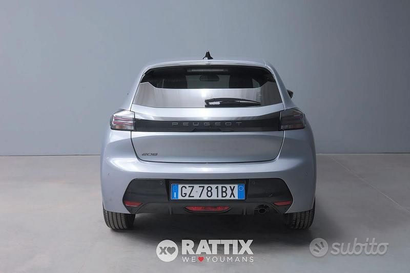 Usata Peugeot 208 Allure 101 CV (74 kW) 2025 Grigio artense Utilitaria
