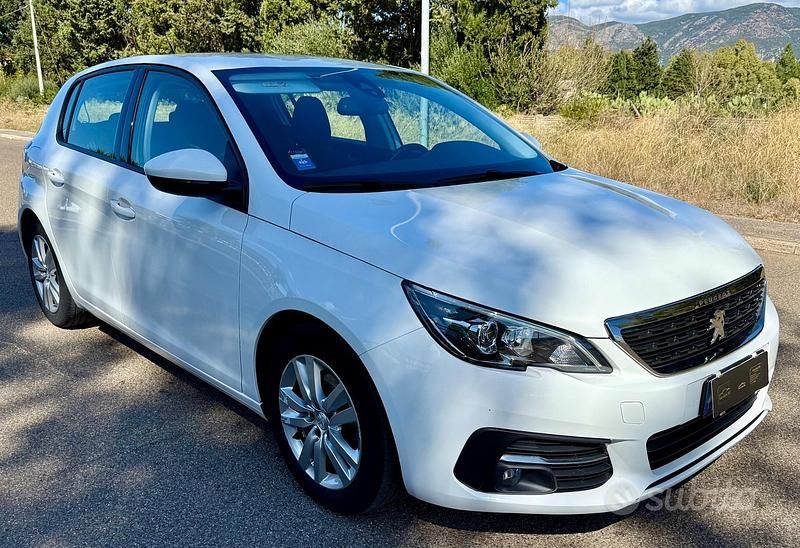 Usata Peugeot 308 Business-Line 131 CV (96 kW) 2020 Bianco Berlina