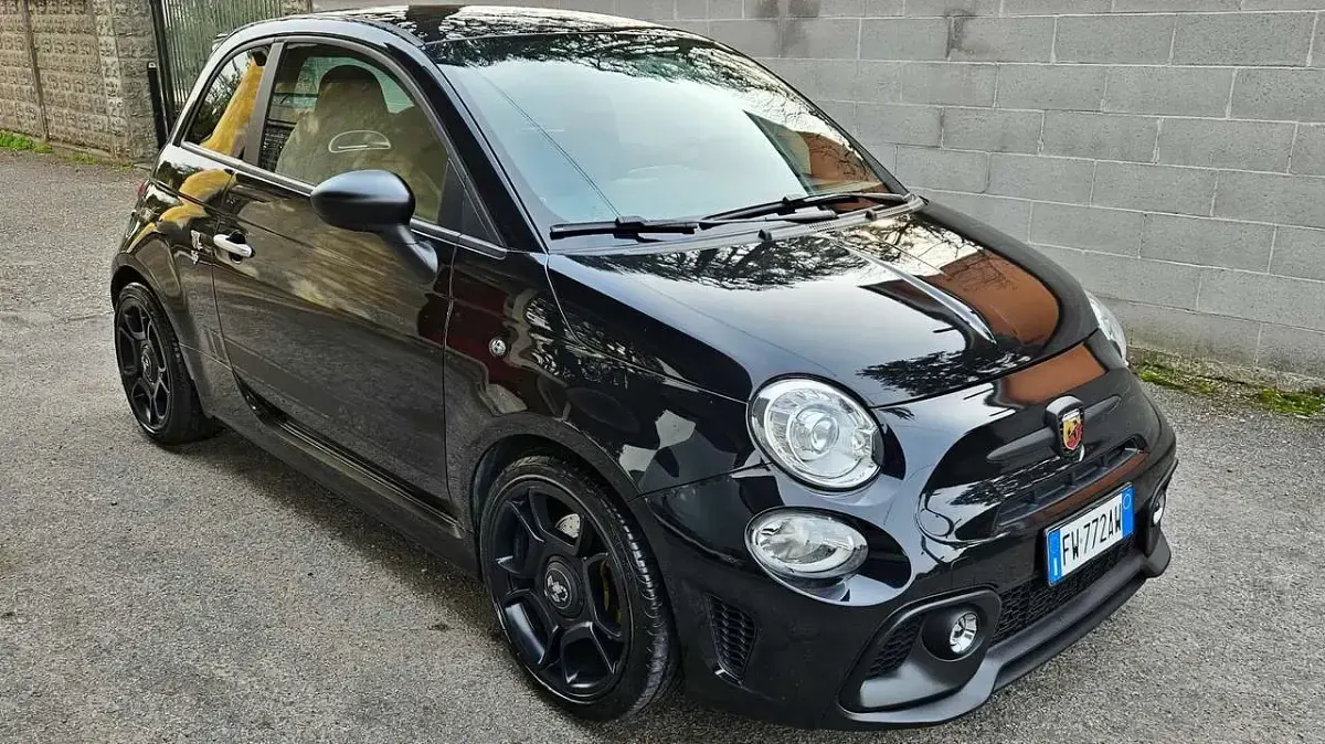 Usata Abarth 595 Pista 160 CV (117 kW) 2019 Nero Berlina