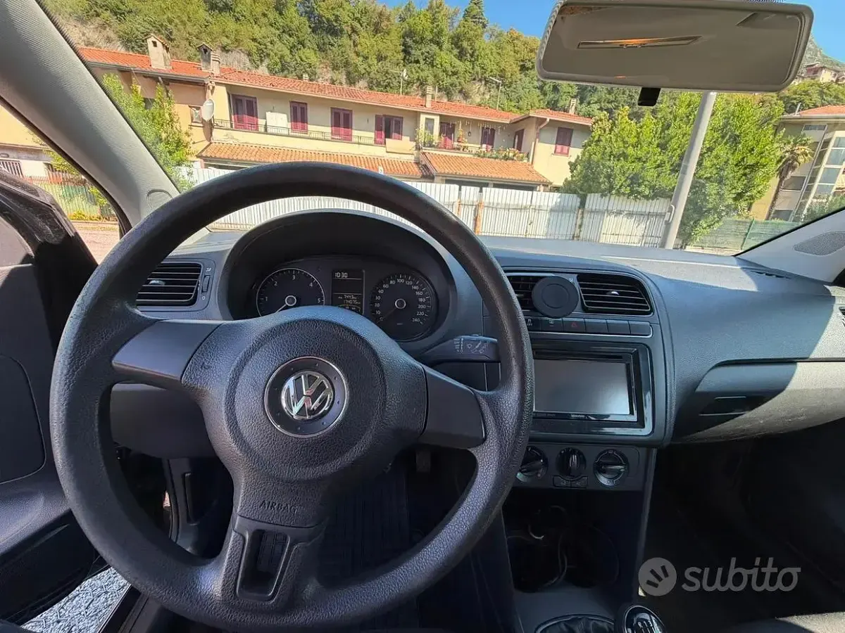 Usata VW Polo 75 CV (55 kW) 2014 Nero Berlina