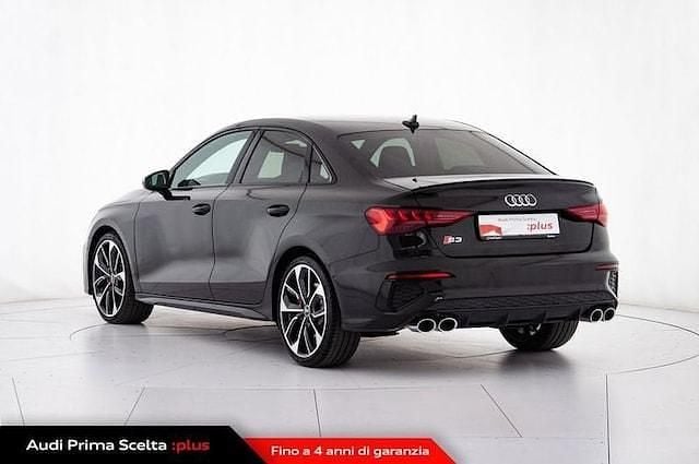 Usata Audi A3 Ambiente 310 CV (228 kW) 2023 Nero mythos metallizzato Berlina
