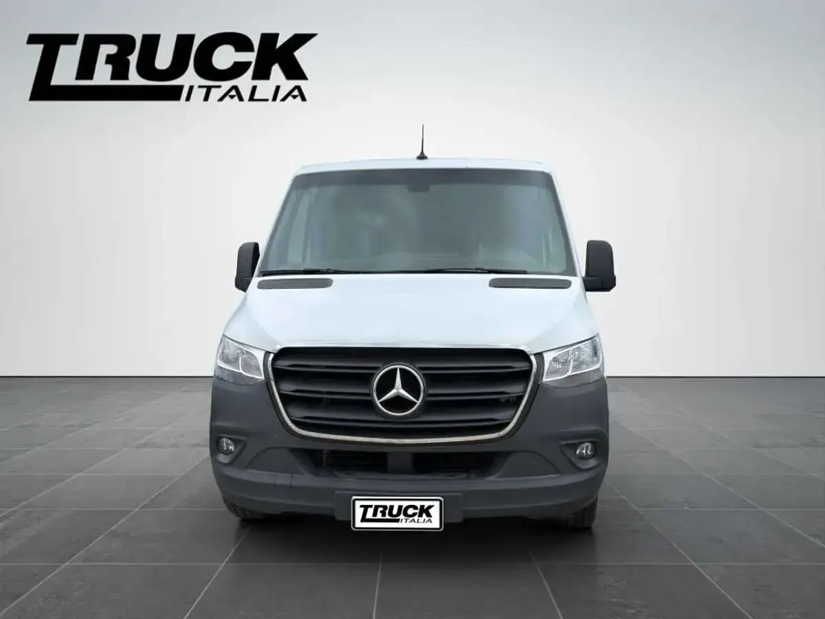Usata Mercedes Sprinter 150 CV (110 kW) 2023 Bianco Furgone