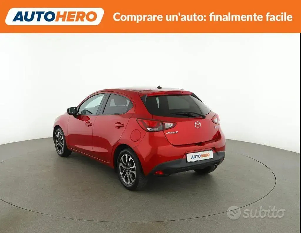 Usata Mazda 2 Exceed 105 CV (77 kW) 2016 Rosso Berlina