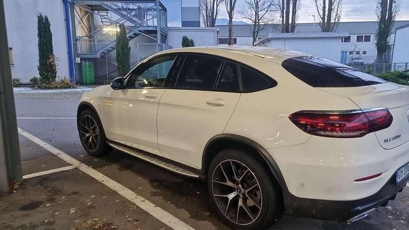Usata Mercedes GLC220 Edition 194 CV (142 kW) 2022 Coupé