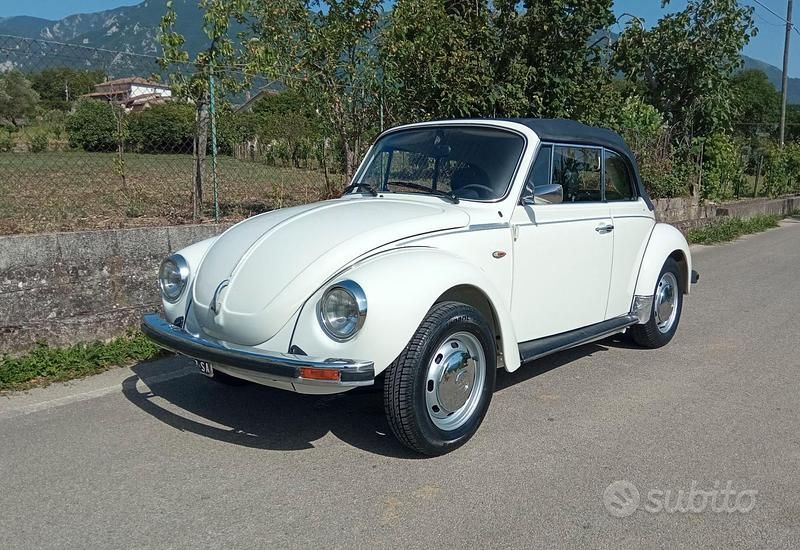 Bianco Usata 1970 VW Maggiolino Cabrio | 14.900 € - Immagine 1/4