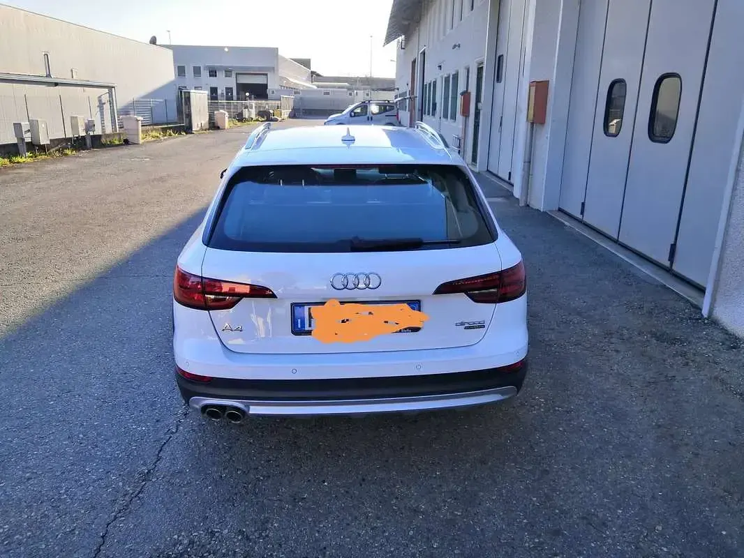 Usata Audi A4 Allroad Business 163 CV (119 kW) 2017 Bianco Station wagon