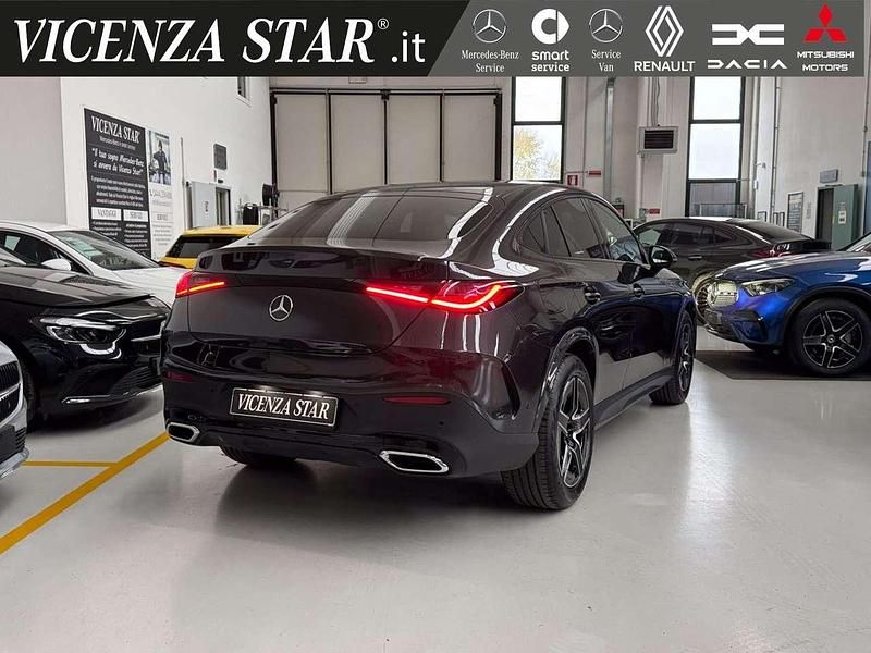 Usata Mercedes GLC220 Premium 197 CV (144 kW) 2024 Grigio grafite Coupé