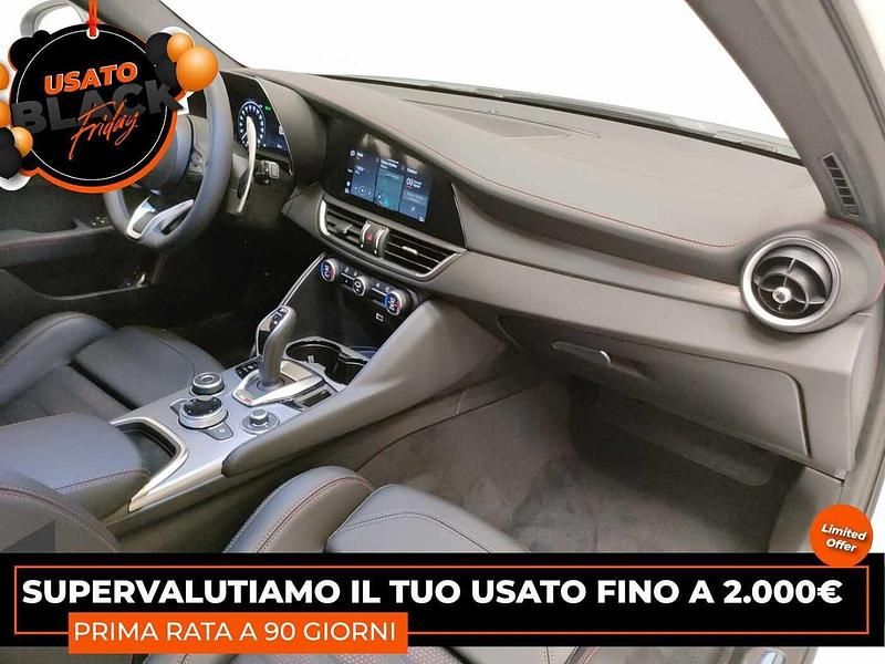 Usata Alfa Romeo Giulia 210 CV (154 kW) 2024 Bianco Berlina