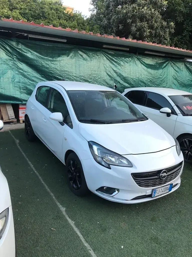 Usata Opel Corsa 95 CV (69 kW) 2017 Bianco Berlina