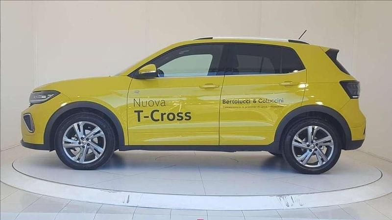 Usata VW T-Cross R-line 116 CV (85 kW) 2024 Giallo metallizzato SUV