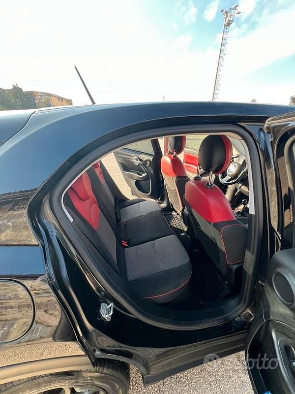 Usata Fiat 500X 95 CV (69 kW) 2016 Nero SUV
