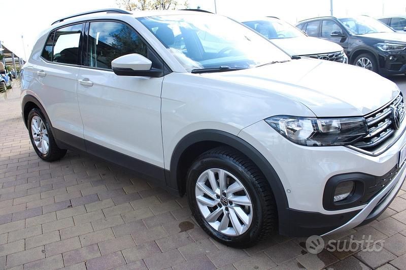 Usata VW T-Cross Advance 110 CV (80 kW) 2023 Grigio SUV