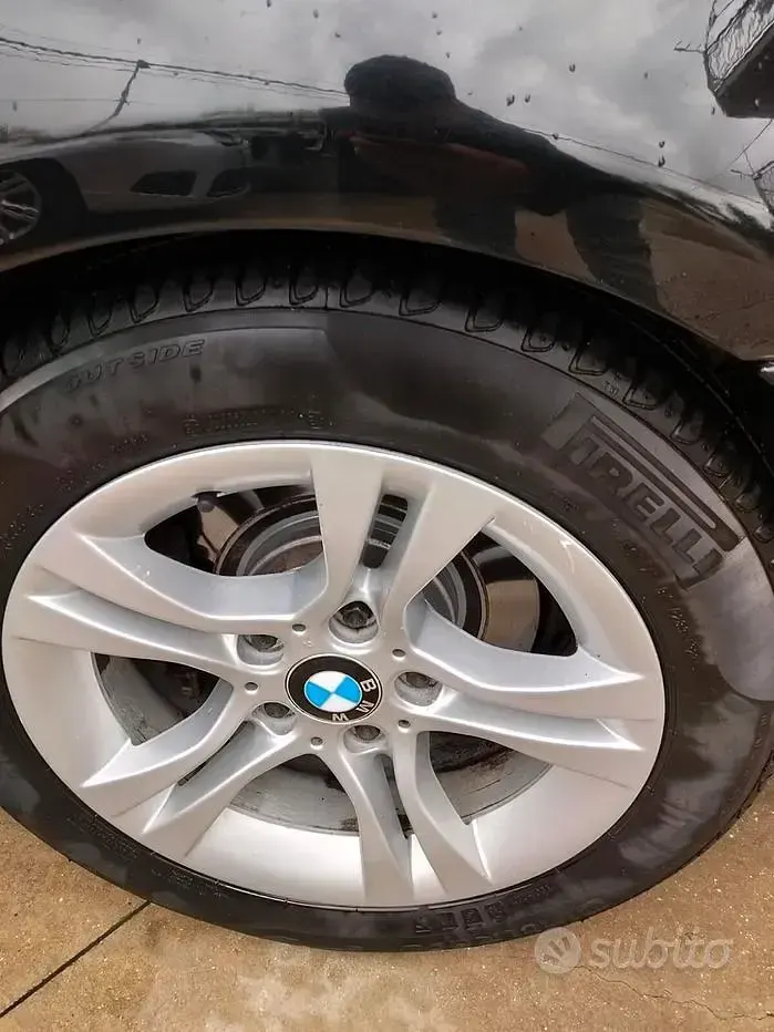 Käytetty BMW 320 143 HP (105 kW) 2008 Musta Sedan