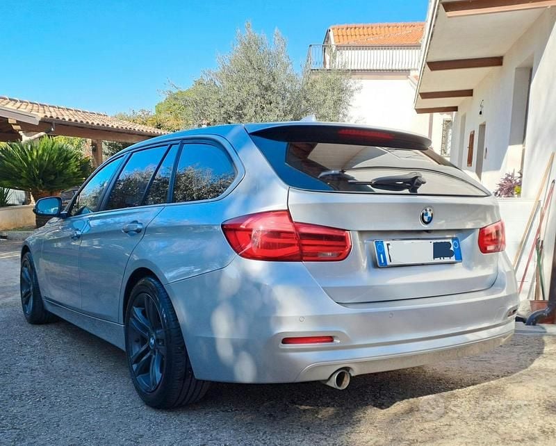 Usata BMW 316 Advantage 116 CV (85 kW) 2018 Grigio Station wagon