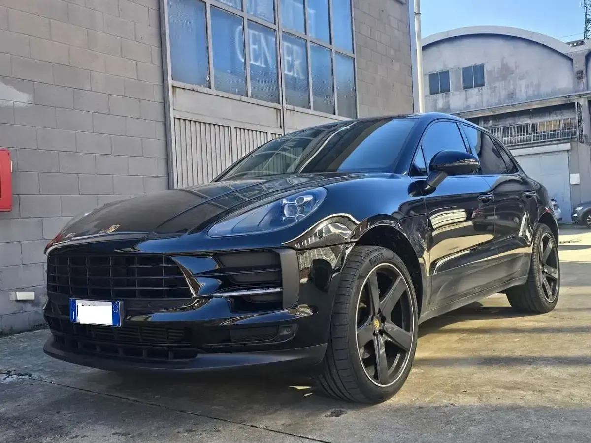 Usata Porsche Macan 245 CV (180 kW) 2021 Nero SUV