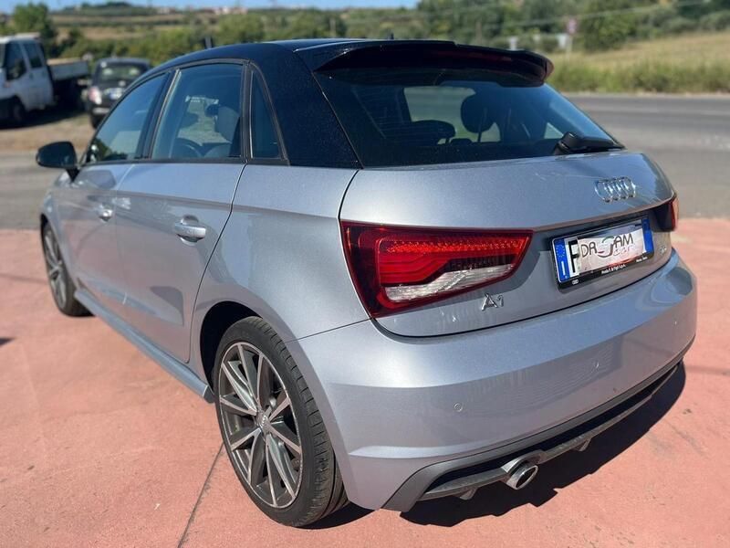 Usata Audi A1 Admired 90 CV (66 kW) 2017 Grigio Utilitaria