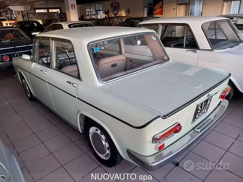 Begagnad Lancia Fulvia 1960 Sedan
