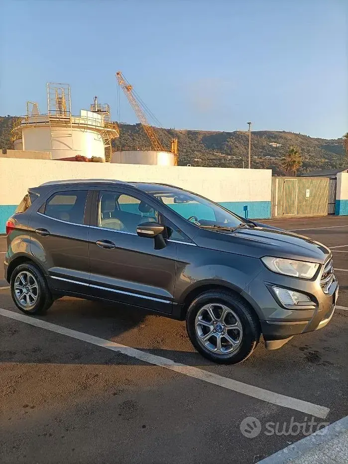 Usata Ford Ecosport 99 CV (72 kW) 2019 Grigio SUV