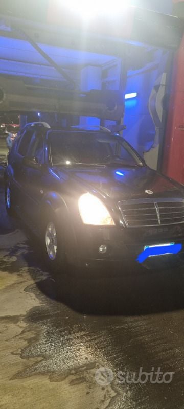 Nero Usata 2008 Ssangyong (KGM) Rexton SUV | 4600 € (Molto cara) - Immagine 1/4