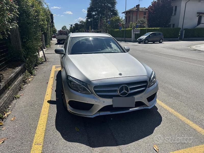 Usata Mercedes C220 AMG 194 CV (142 kW) 2018 Grigio Station wagon
