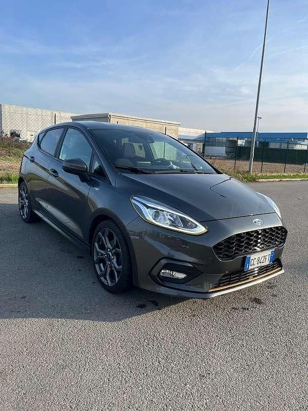 Usata Ford Fiesta Titanium S 95 CV (69 kW) 2020 Grigio Utilitaria