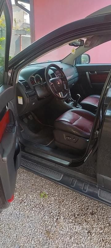 Usata Chevrolet Captiva 150 CV (110 kW) 2009 Nero SUV
