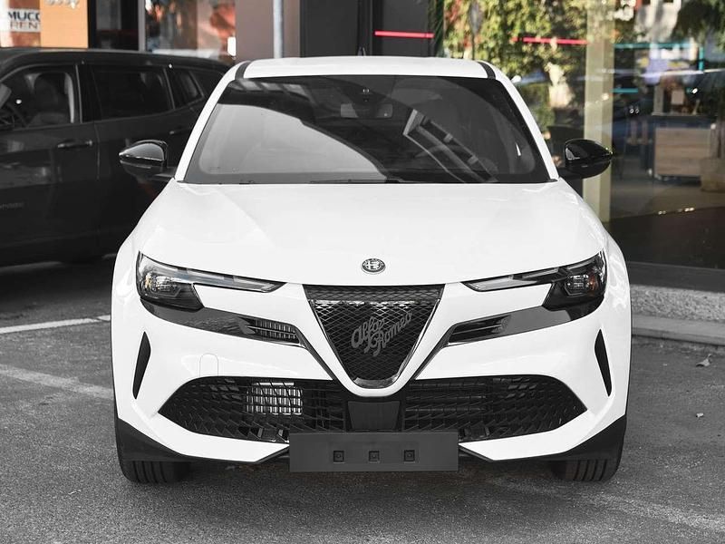 Grigio Nuova 2025 Alfa Romeo Junior SUV | 25.200 € (Super prezzo) - Immagine 1/4
