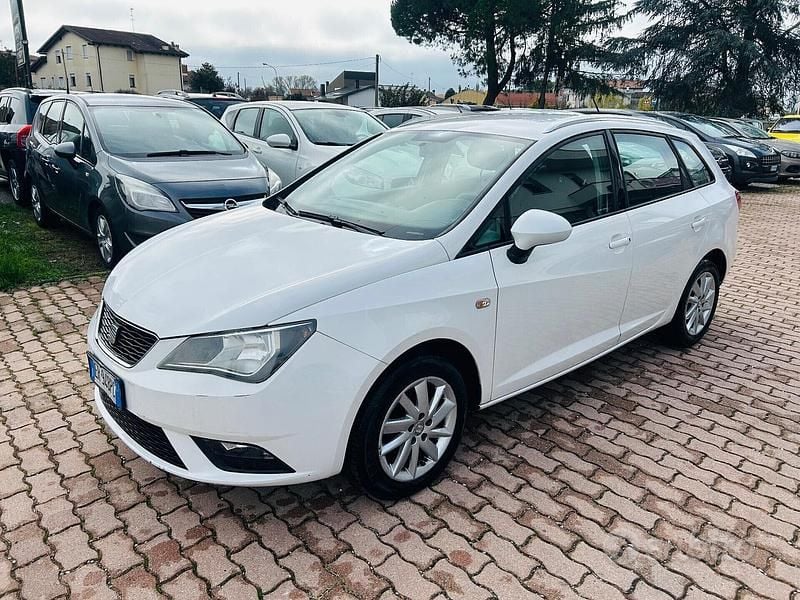Usata Seat Ibiza ST 90 CV (66 kW) 2013 Bianco Station wagon