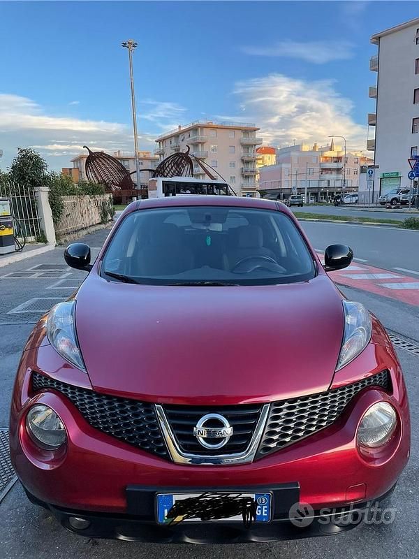 Usata Nissan Juke 110 CV (80 kW) 2013 Rosso SUV