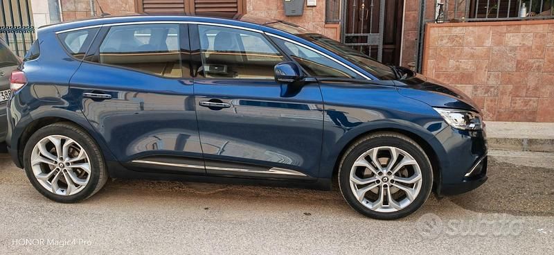 Usata Renault Scénic IV Business 2018 Blu Monovolume