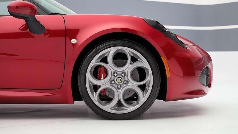 Usata Alfa Romeo 4C 239 CV (175 kW) 2013 Rosso Coupé
