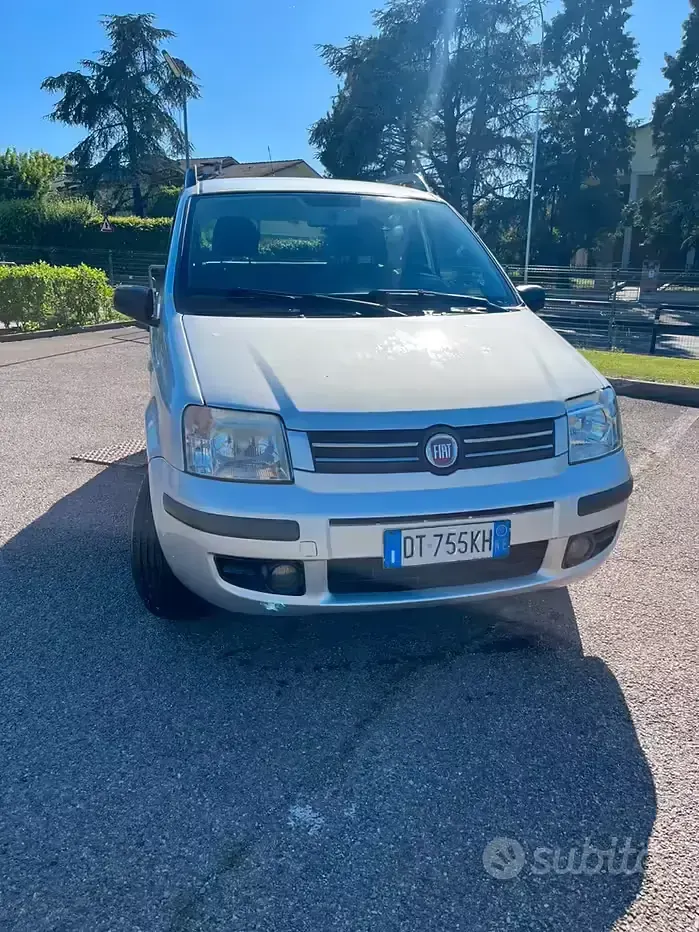 Usata Fiat Panda Dynamic 60 CV (44 kW) 2009 Grigio Utilitaria