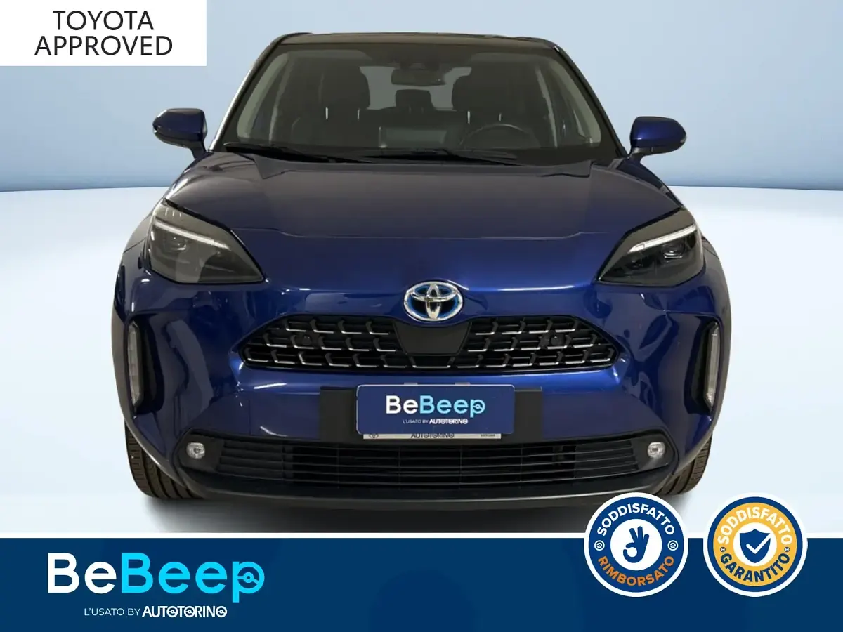 Usata Toyota Yaris Lounge 92 CV (67 kW) 2022 Blu metallizzato Utilitaria