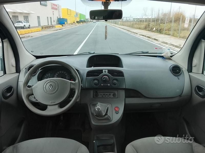 Usata Renault Kangoo 2009 Blu Berlina