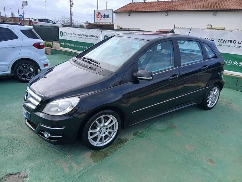 Usata Mercedes B180 Premium 109 CV (80 kW) 2010 Nero Monovolume