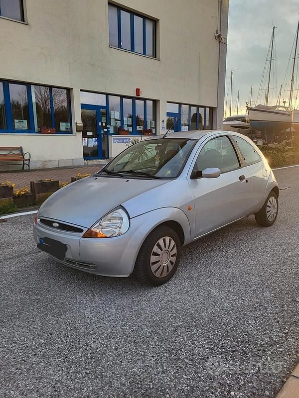 Usata Ford Ka 2005 Grigio Utilitaria