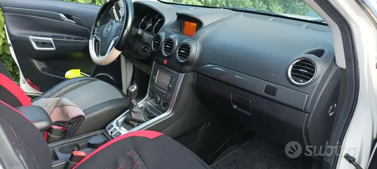 Usata Opel Antara 163 CV (119 kW) 2010 SUV