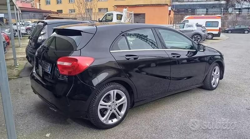 Usata Mercedes A160 89 CV (65 kW) 2014 Nero Berlina