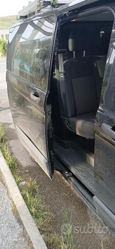Usata Ford Transit Custom 136 CV (100 kW) 2016 Nero Berlina
