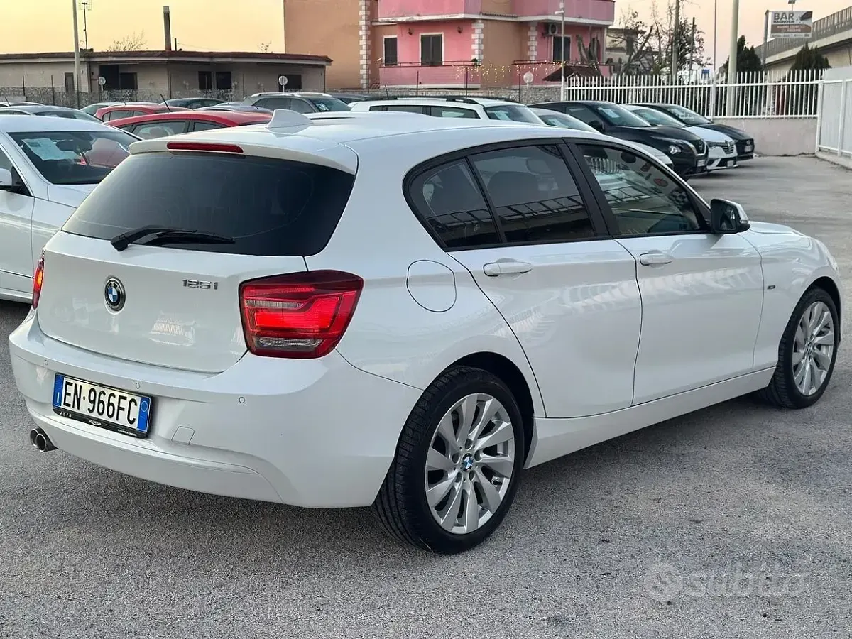 Usata BMW 125 218 CV (160 kW) 2012 Bianco Utilitaria