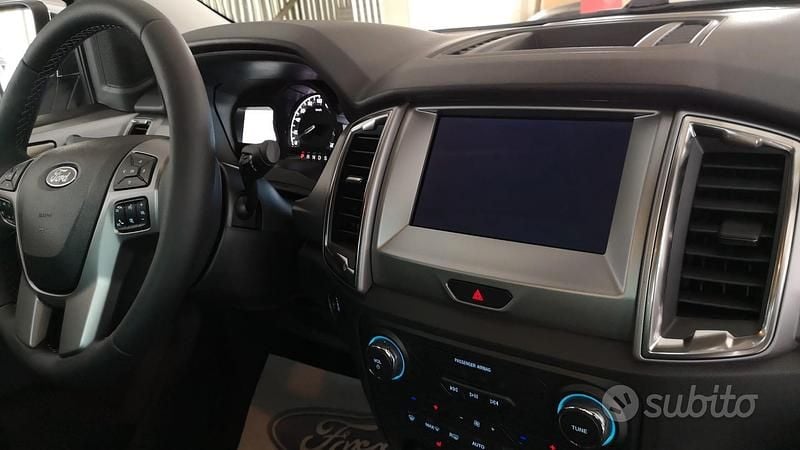 Usata Ford Ranger 205 CV (150 kW) 2022 Bianco Pick-up