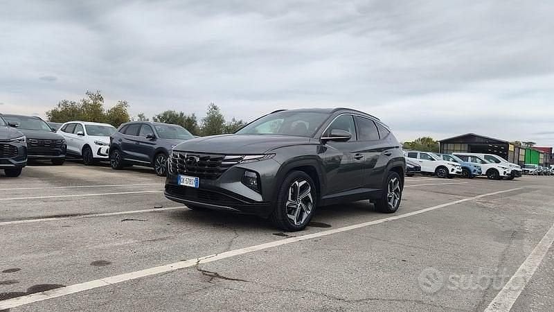 Usata Hyundai Tucson 230 CV (169 kW) 2022 Grigio SUV