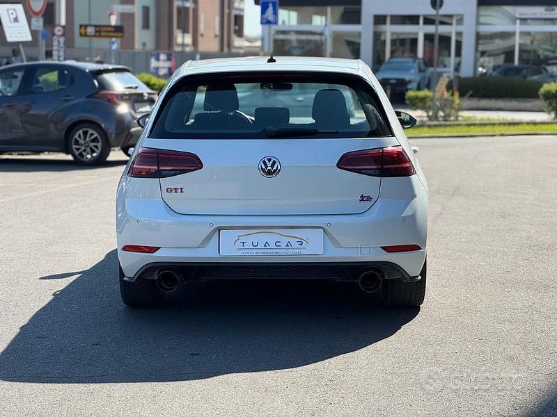 Usata VW Golf VII Highline 245 CV (180 kW) 2019 Bianco Berlina