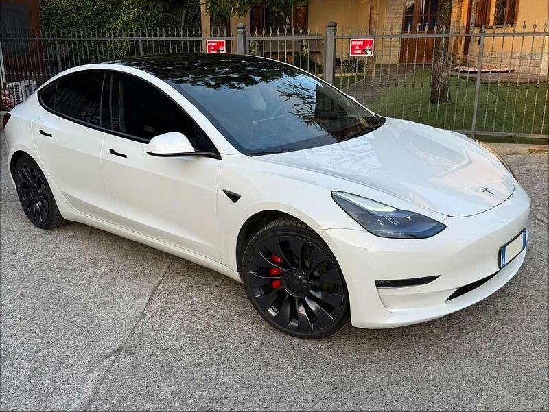 Usata Tesla Model 3 Performance 155 kW (211 CV) 2021 Bianco Berlina