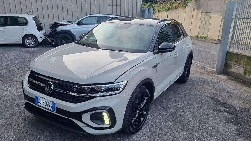 Usata VW T-Roc R-line 150 CV (110 kW) 2022 Beige SUV