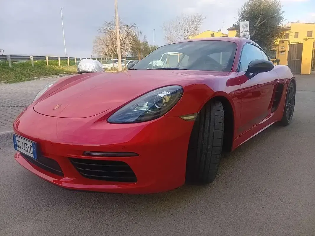 Usata Porsche 718 299 CV (219 kW) 2021 Rosso Coupé