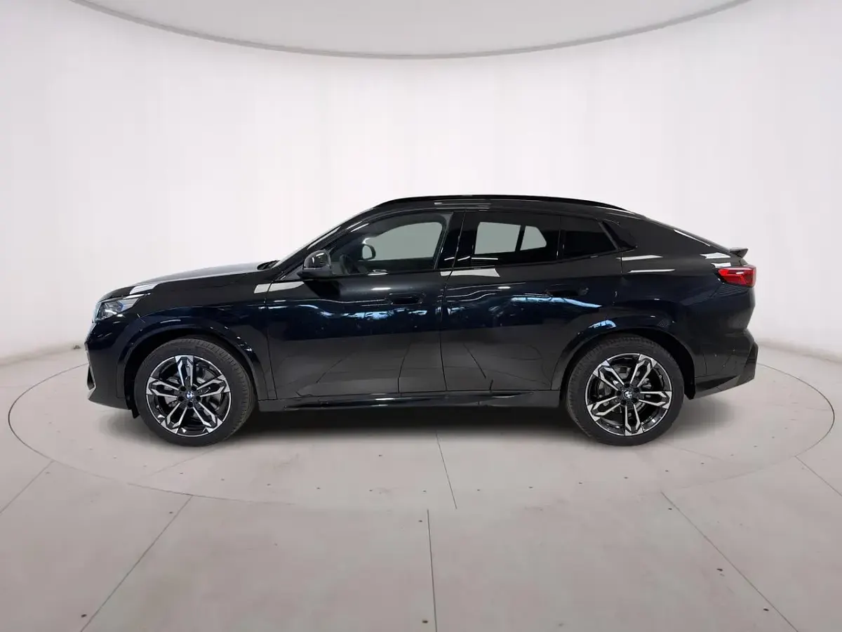 Nuova BMW iX2 M Sport 103 kW (141 CV) 2026 Nero SUV