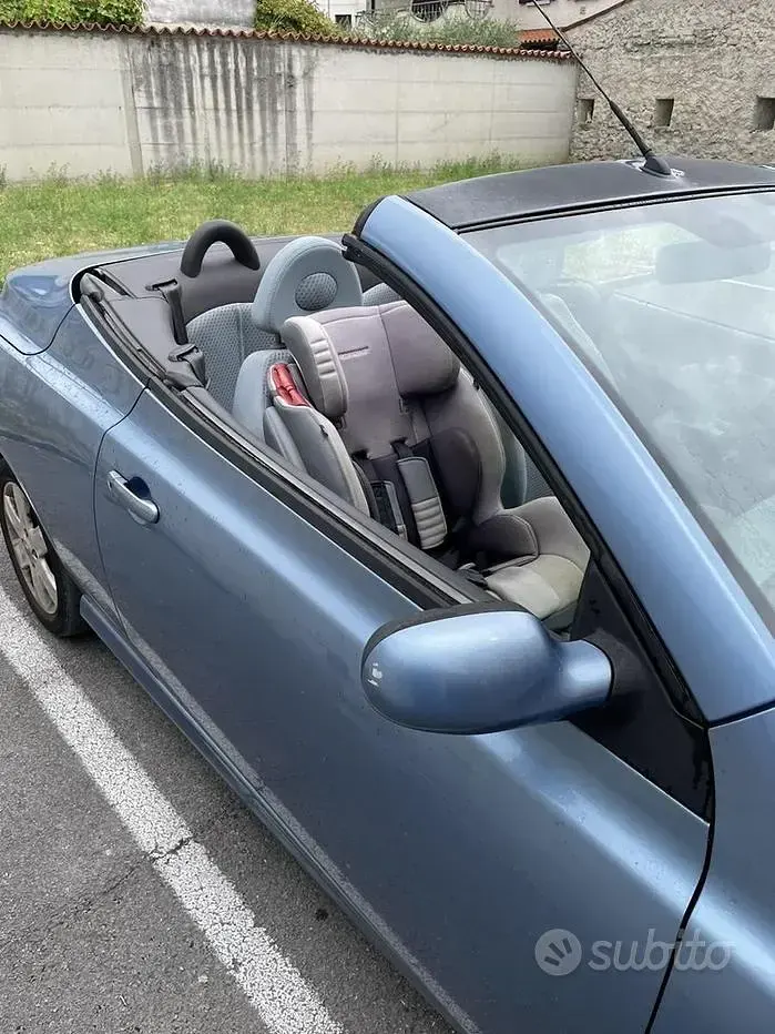 Usata Nissan Micra C+C 2005 Bluazzurro Cabrio